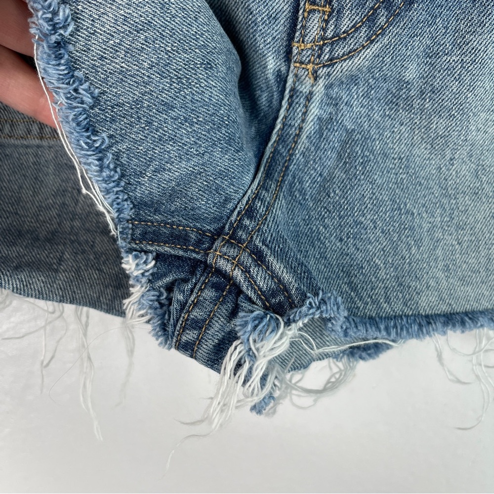 Everlane The Rigid Way-High Short - Picture 3 of 9